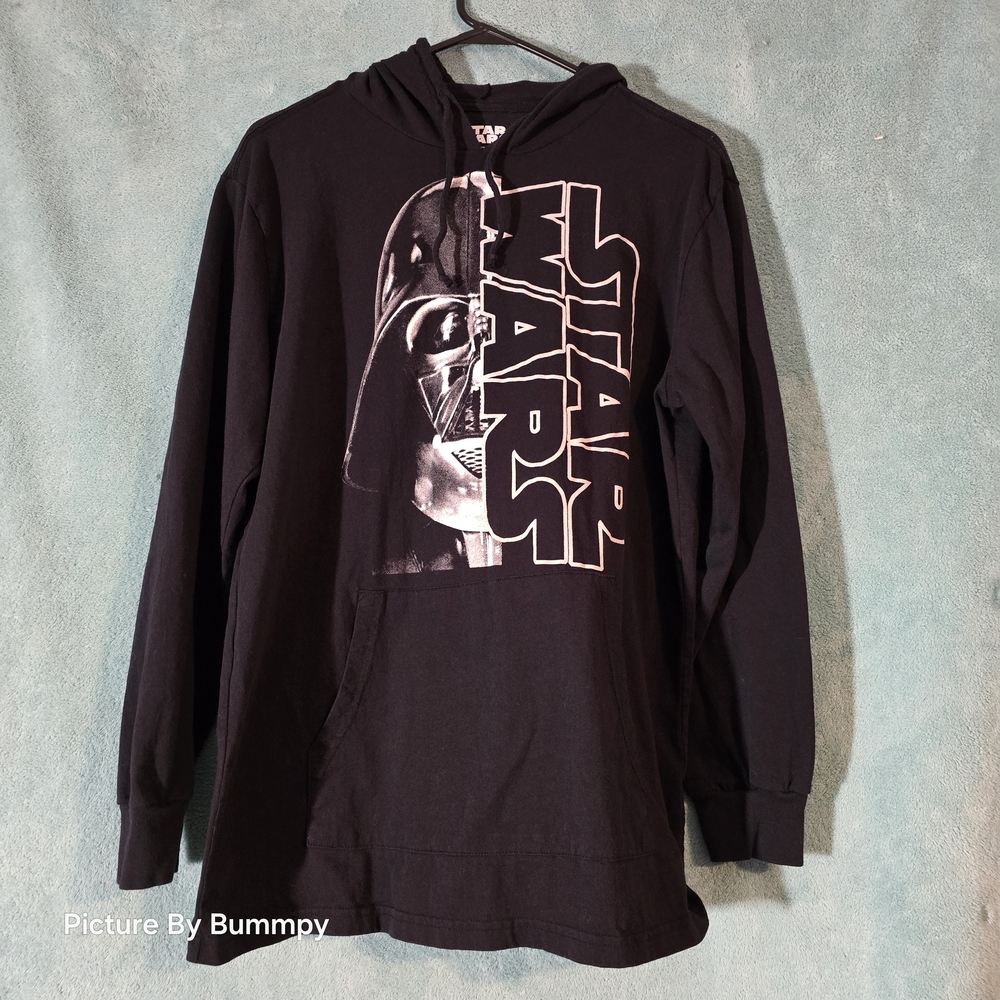 Star Wars black pullover men's hoodie featuring a graphic print of Darth Vader
